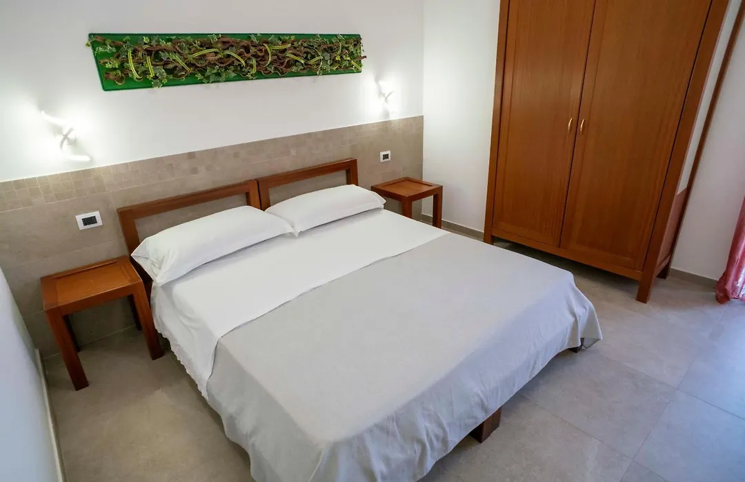 Petit Hotel-1