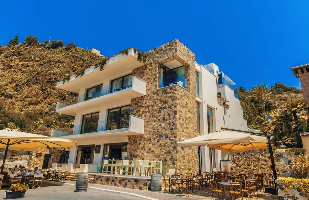 Ngonia Bay Boutique Hotel-1